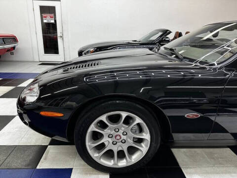 2002 Jaguar XKR