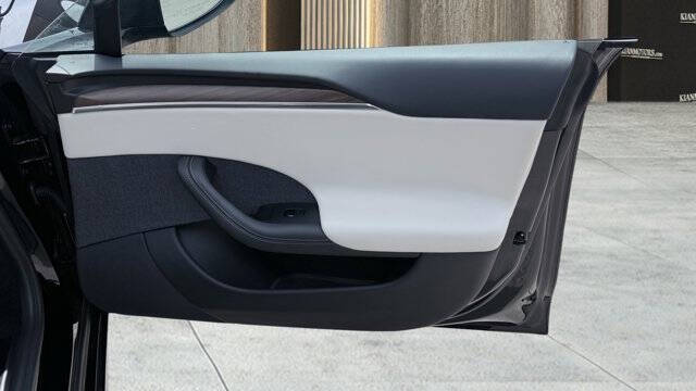 2021 Tesla Model S Long Range