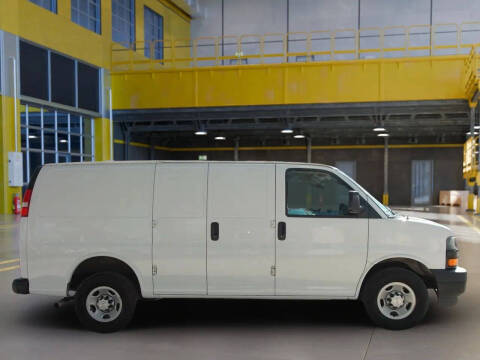 2020 Chevrolet Express 2500