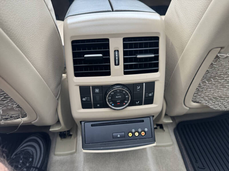 2014 Mercedes-Benz GL-Class GL 550 4MATIC