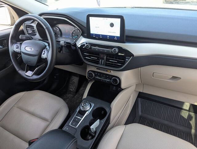 2021 Ford Escape Hybrid SEL