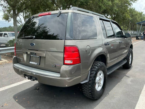 2005 Ford Explorer XLT