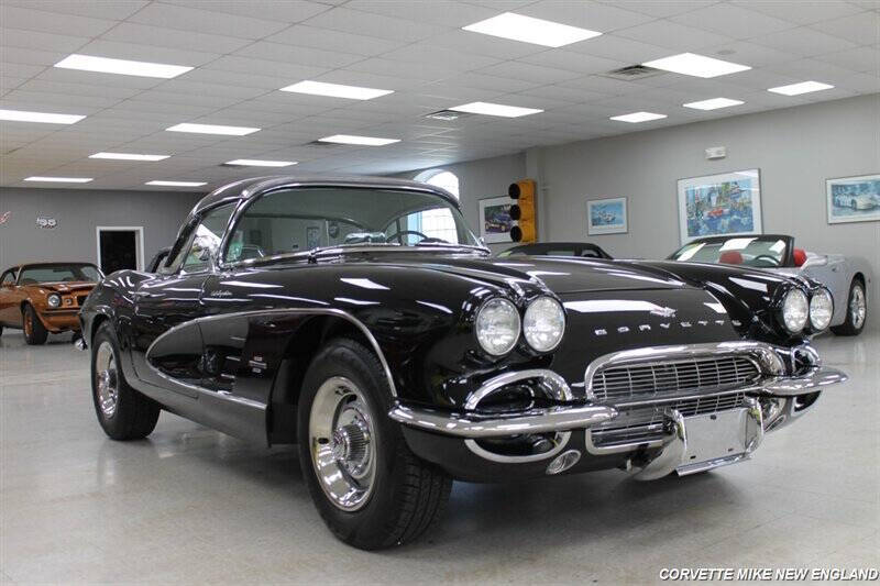 1961 Chevrolet Corvette 24