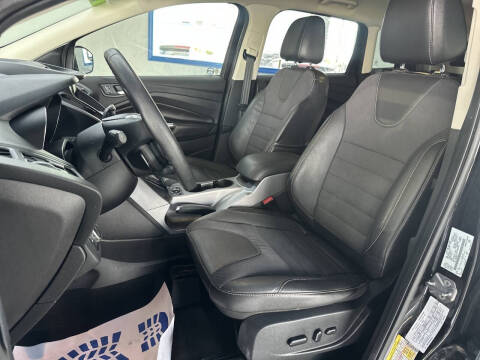 2015 Ford Escape SE