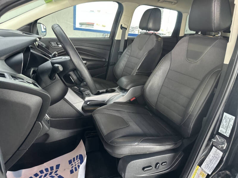 2015 Ford Escape SE