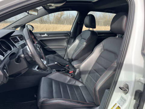 2017 Volkswagen Golf GTI SE