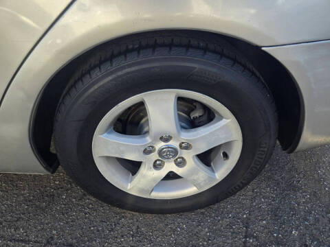 2003 Toyota Camry SE V6