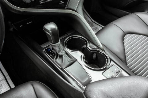 2020 Toyota Camry SE Nightshade