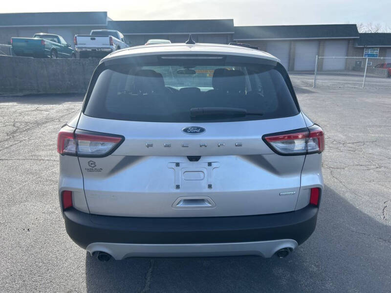 2020 Ford Escape S