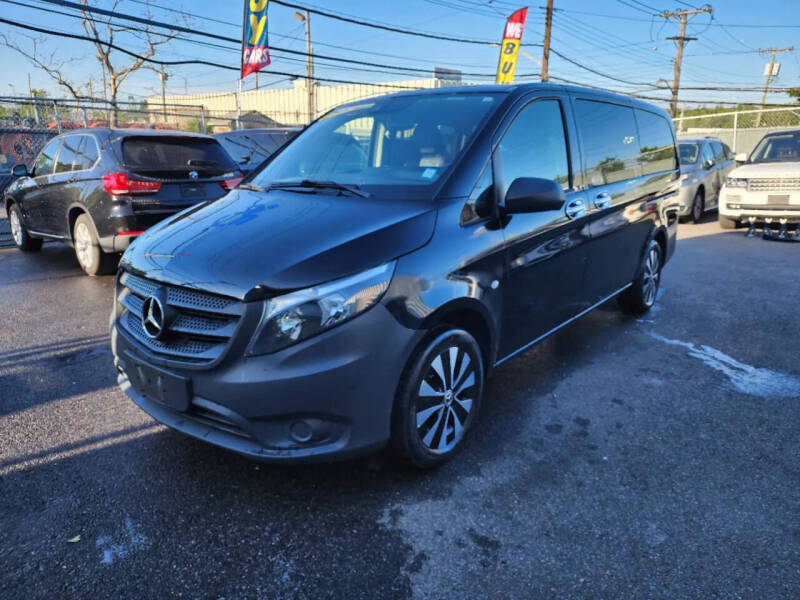 2020 Mercedes-Benz Metris Passenger