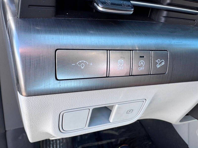 2024 Hyundai Kona SE