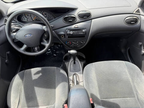 2002 Ford Focus LX