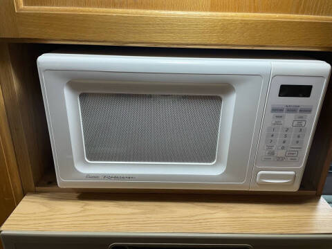 2000 Roadtrek 200 Versatile