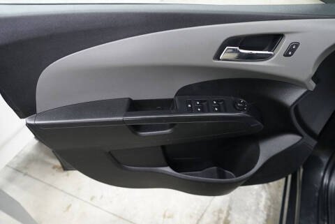 2015 Chevrolet Sonic LT Auto