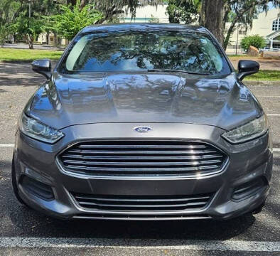 2013 Ford Fusion S