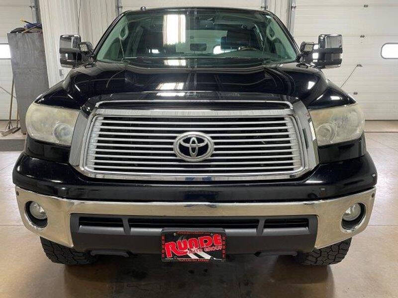 Used 2012 Toyota Tundra Limited with VIN 5TFHW5F12CX211789 for sale in Hazel Green, WI