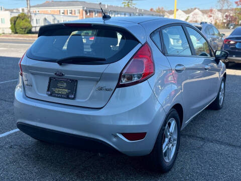 2017 Ford Fiesta SE