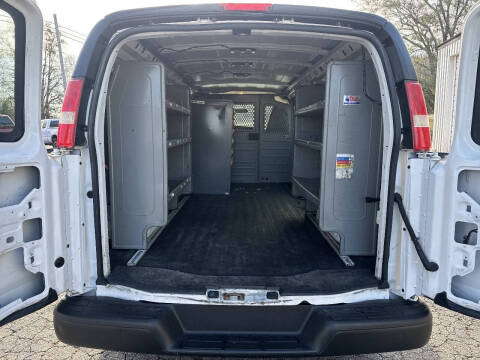 2017 Chevrolet Express 2500