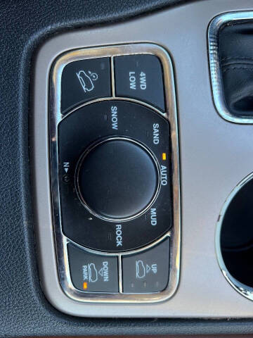 2016 Jeep Grand Cherokee Summit