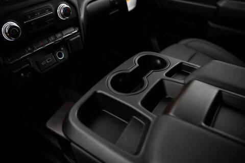 2025 GMC Sierra 2500HD Pro