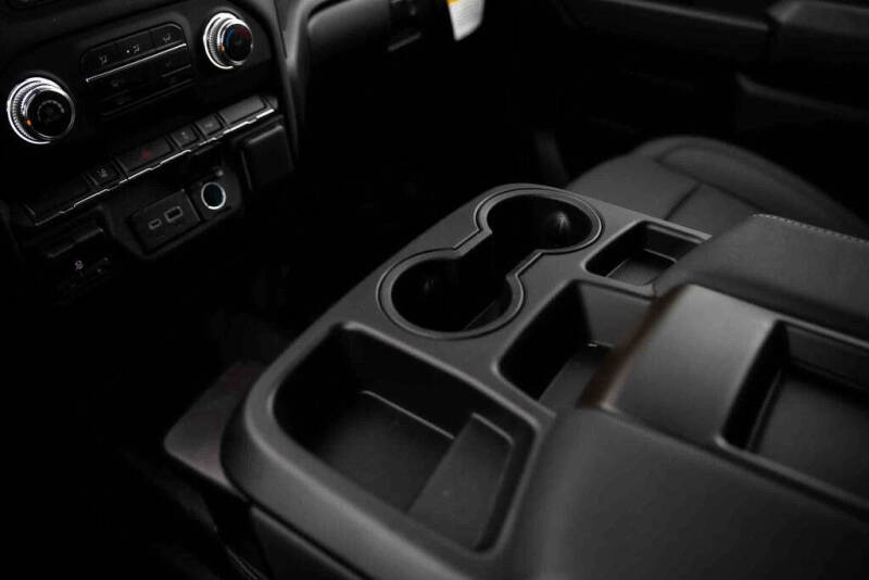 2025 GMC Sierra 2500HD Pro