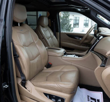 2020 Cadillac Escalade ESV Platinum