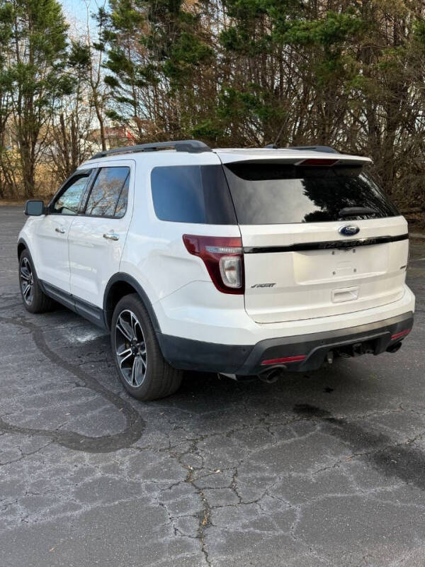 2014 Ford Explorer Sport