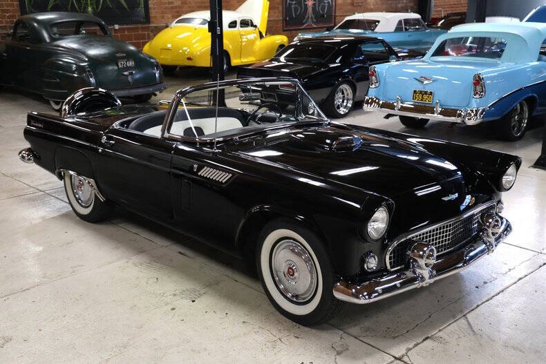 1956 Ford Thunderbird