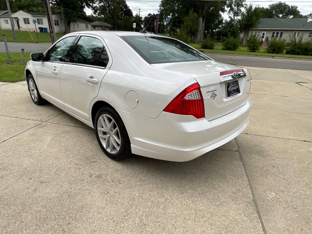 2012 Ford Fusion for sale at Auto Connection in Waterloo, IA