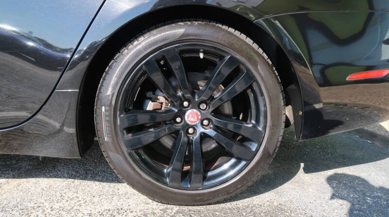 2017 Jaguar XJL Portfolio