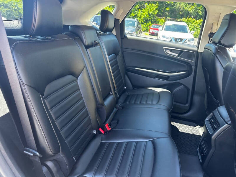 2020 Ford Edge SEL