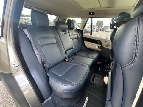 2020 Land Rover Range Rover P525 HSE