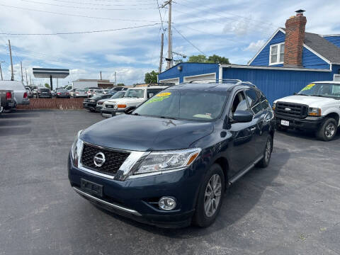 2016 Nissan Pathfinder for sale at Jerry & Menos Auto Sales in Belton MO