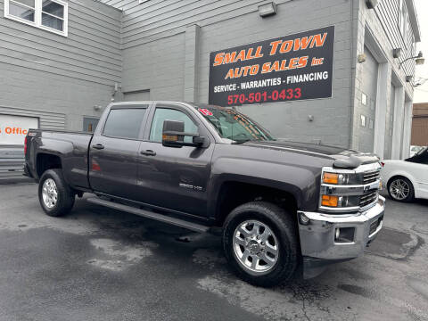 2015 Chevrolet Silverado 2500HD for sale at Small Town Auto Sales Inc. in Hazleton PA