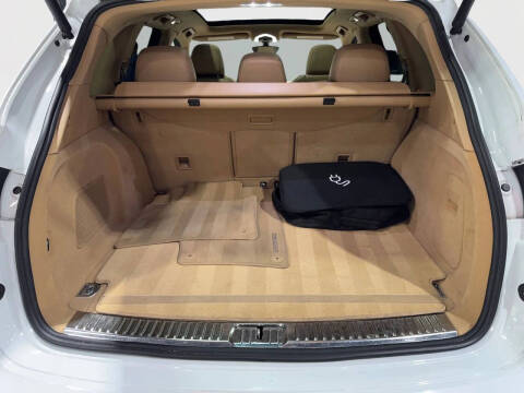 2015 Porsche Cayenne S E-Hybrid