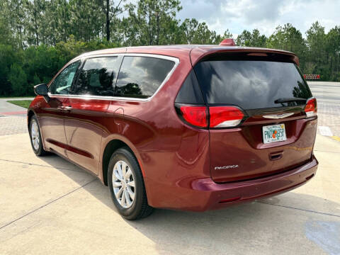 2017 Chrysler Pacifica Touring