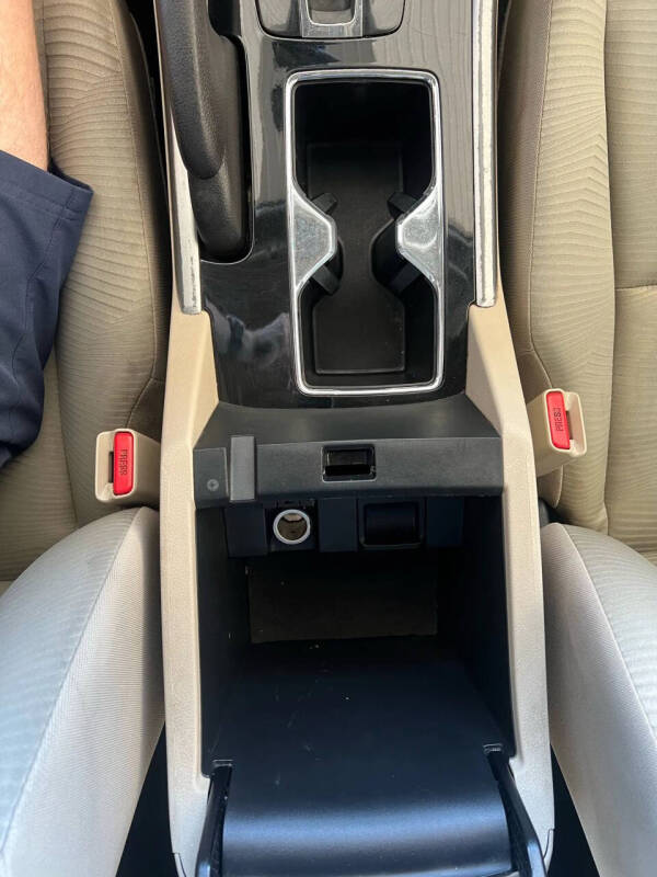 2017 Honda Accord LX