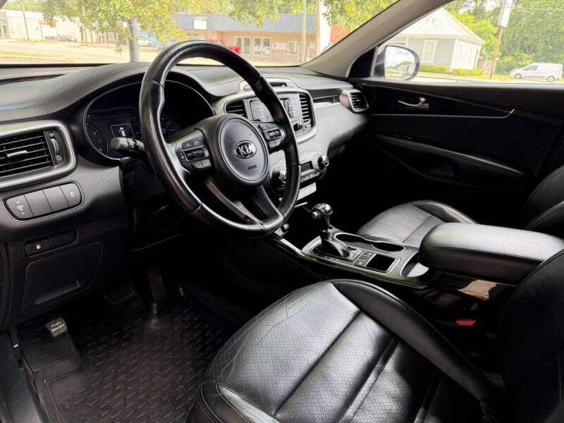 2016 Kia Sorento EX V6