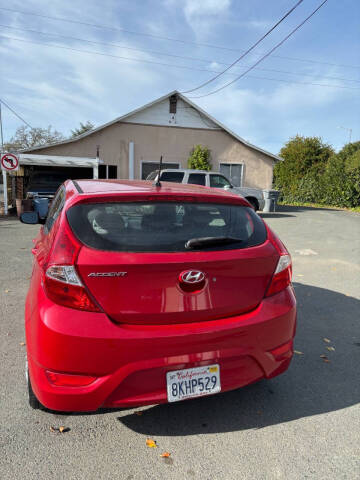 2017 Hyundai Accent SE