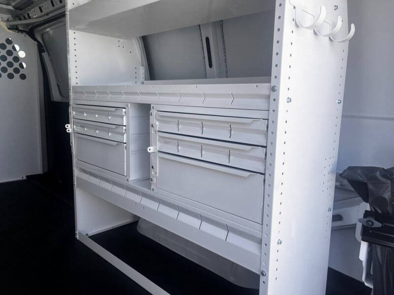 2025 GMC Savana 2500