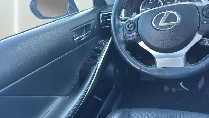 2015 Lexus IS 250