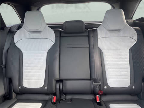 2025 Land Rover Range Rover Sport P635 SV Edition Two