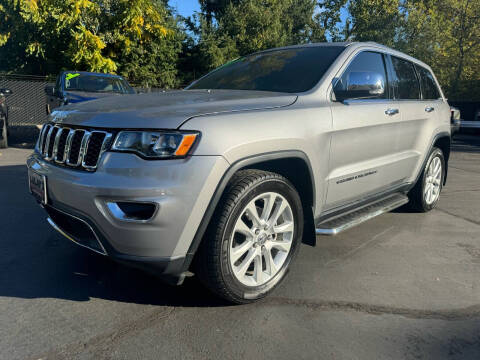 2017 Jeep Grand Cherokee for sale at LULAY'S CAR CONNECTION in Salem OR