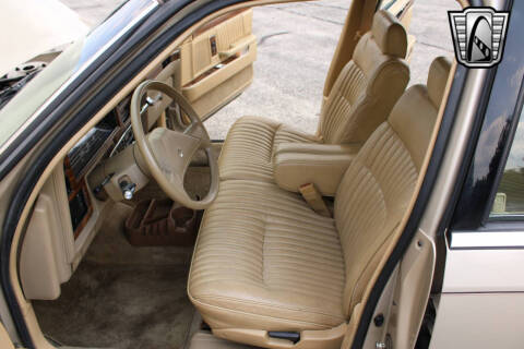 1989 Chrysler New Yorker Salon