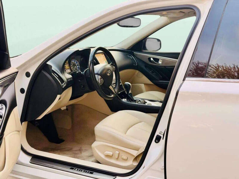 2016 Infiniti Q50 3.0T Premium