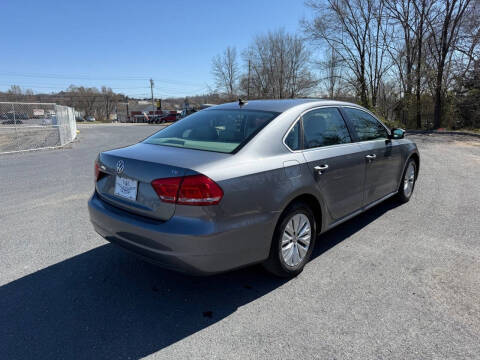 2015 Volkswagen Passat 1.8T Limited Edition