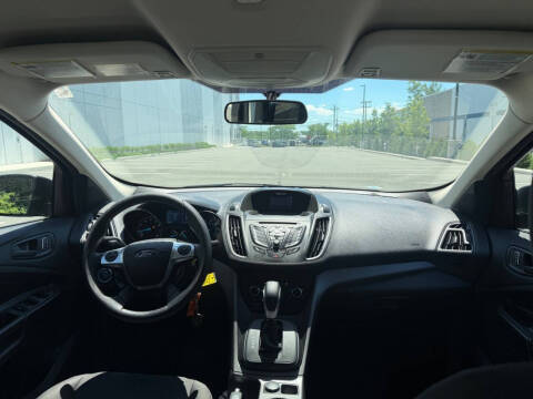 2014 Ford Escape S
