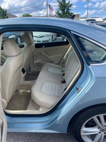 2013 Volkswagen Passat TDI SEL Premium