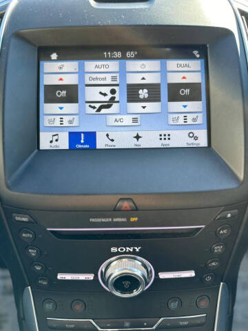2017 Ford Edge Titanium