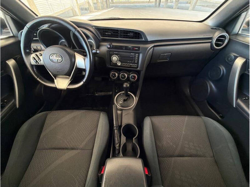 2012 Scion tC